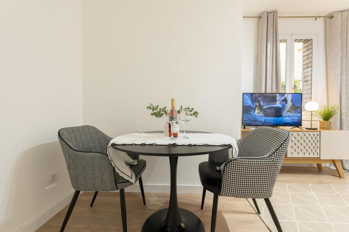 Temporary In The Center Of Pez14 Apartamento *